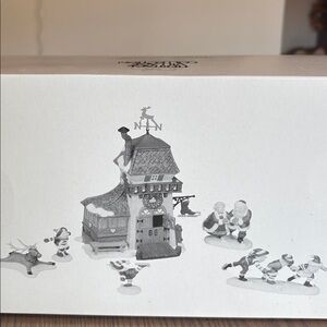 Department 56 North Pole Series Peppermint Skating Party 56363 Please Read